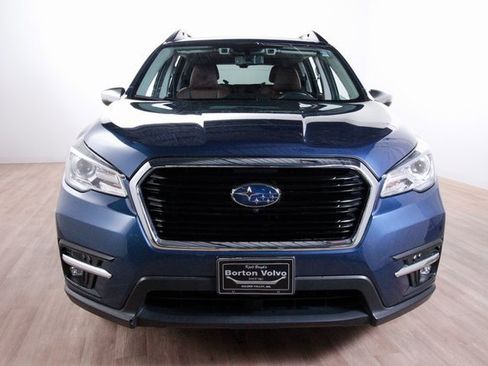 Used 2019 Subaru Ascent Touring w/ Popular Package #3 image 2