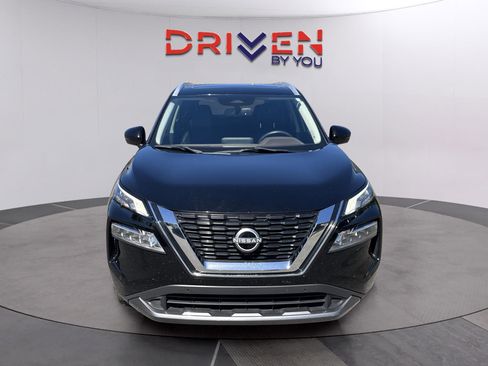 Used 2023 Nissan Rogue SL w/ SL Premium Package FWD image 9