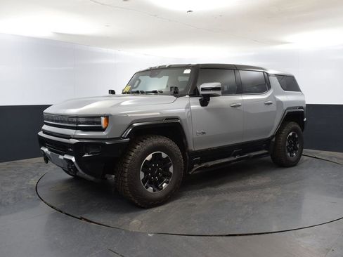 New 2024 GMC Hummer EV 2X w/ Extreme Off-Road Package image 7