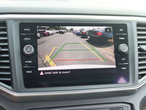 Used 2018 Volkswagen Atlas SE image 20