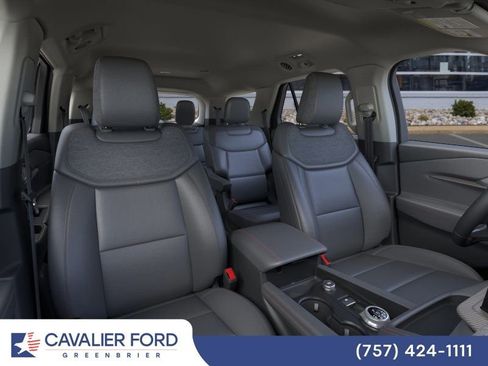 Used 2026 Ford Explorer Active w/ Active Comfort Package AWD/4WD image 10