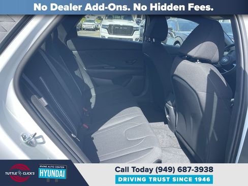 Certified 2026 Hyundai Elantra Sport FWD image 17