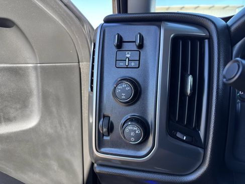 Used 2016 Chevrolet Silverado 1500 LT w/ All Star Edition AWD/4WD image 34