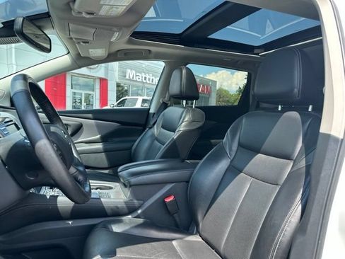 Used 2021 Nissan Murano SL w/ SL Moonroof Package AWD/4WD image 11