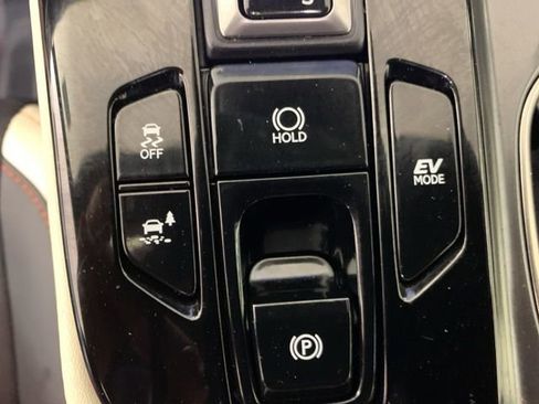 Used 2024 Lexus NX 350h AWD image 25