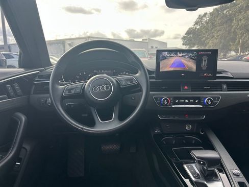 Used 2022 Audi A4 2.0T Premium w/ Convenience Package image 45