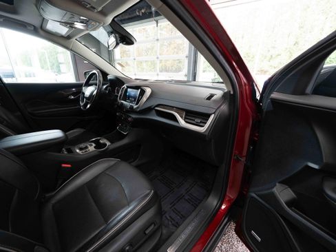 Used 2020 GMC Terrain Denali w/ Denali Premium Package AWD/4WD image 26