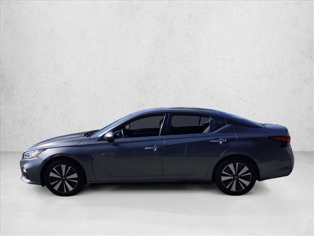 Used 2022 Nissan Altima 2.5 SV FWD image 9