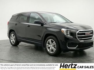 Used 2024 GMC Terrain SLE video 1