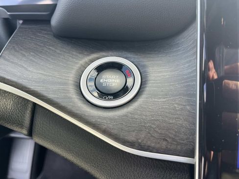 New 2025 Jeep Grand Cherokee L Limited image 25