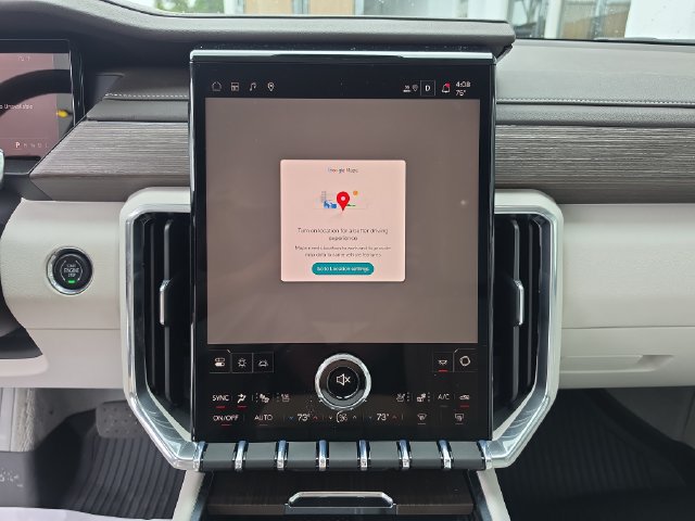 Certified 2026 GMC Acadia Denali w/ Super Cruise Package FWD image 21