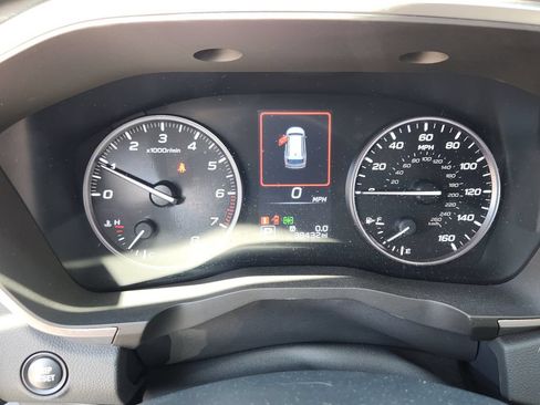 Used 2024 Subaru Ascent Limited w/ Technology Package AWD/4WD image 15