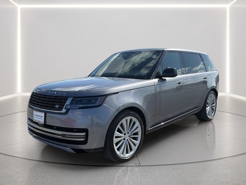 Used 2024 Land Rover Range Rover Long Wheelbase SE AWD/4WD image 6