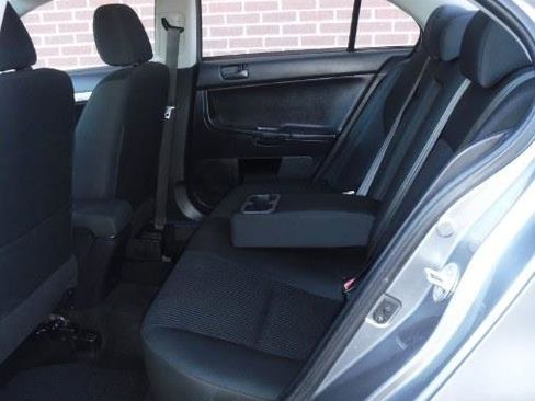 Used 2015 Mitsubishi Lancer DE image 17