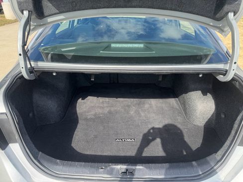 Used 2021 Nissan Altima 2.5 SV image 24