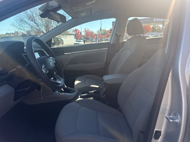 Used 2019 Hyundai Elantra SEL FWD image 13