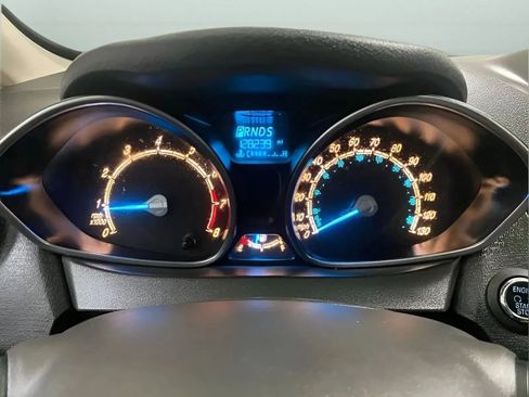 Used 2014 Ford Fiesta Titanium FWD image 18