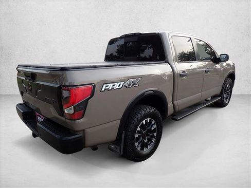 Used 2021 Nissan Titan PRO-4X AWD/4WD image 4