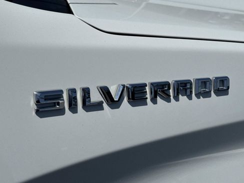 Used 2023 Chevrolet Silverado 1500 LT RWD image 29