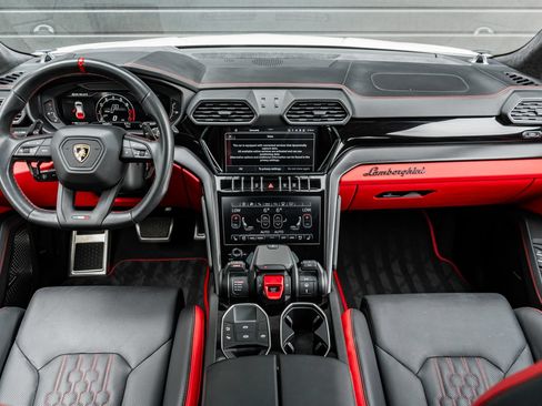 Used 2023 Lamborghini Urus S AWD/4WD image 4
