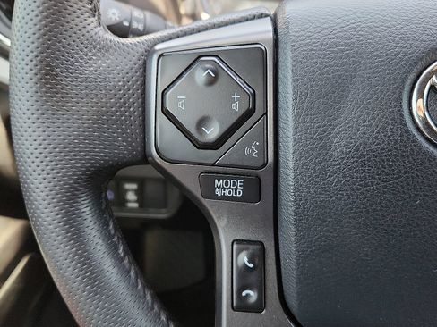 Used 2023 Toyota Tacoma TRD Sport AWD/4WD image 18