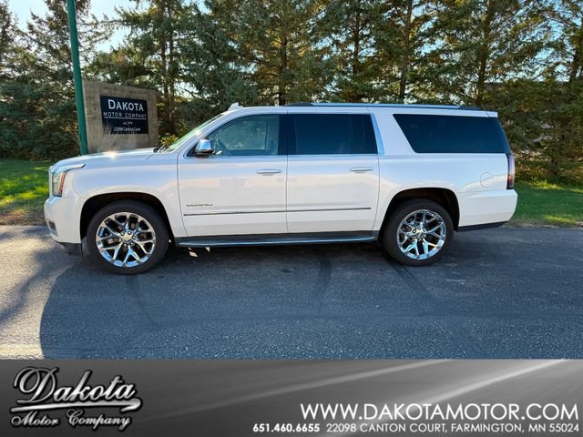 Used 2018 GMC Yukon XL Denali w/ Open Road Package AWD/4WD image 1