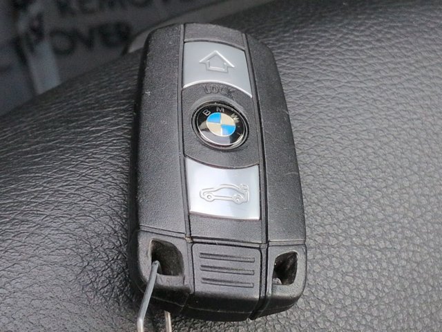 Used 2010 BMW 650i Coupe RWD image 28