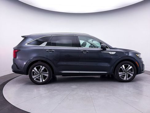 Used 2023 Kia Sorento SX Prestige w/ Panoramic Sunroof Package AWD/4WD image 45