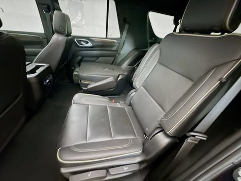 Used 2023 Chevrolet Tahoe Premier w/ Premium Package AWD/4WD image 27