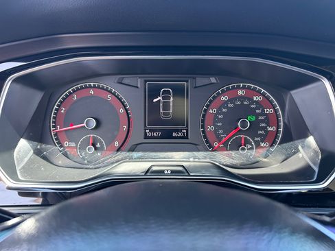 Used 2019 Volkswagen Jetta SE FWD image 10