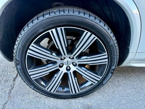 Used 2022 Volvo XC90 T6 Inscription w/ Advanced Package AWD/4WD image 12