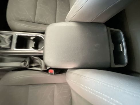 Used 2019 Toyota Tacoma TRD Off-Road AWD/4WD image 21
