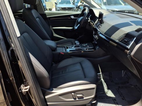 Used 2020 Audi Q5 2.0T Premium w/ Convenience Package AWD/4WD image 25