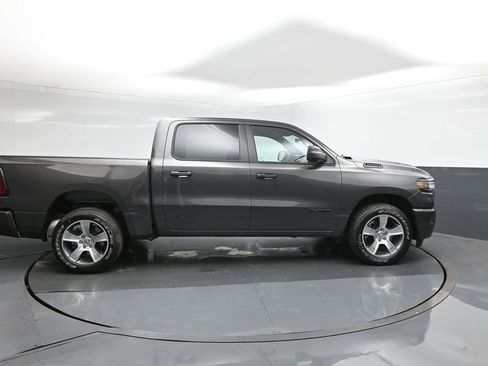 New 2026 RAM 1500 Express image 11
