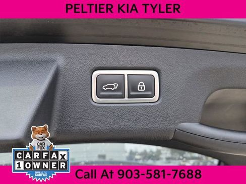 Certified 2022 Kia Sorento SX image 11