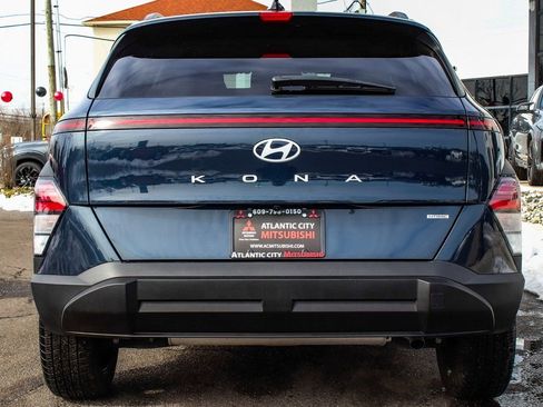 Used 2025 Hyundai Kona SEL AWD/4WD image 5