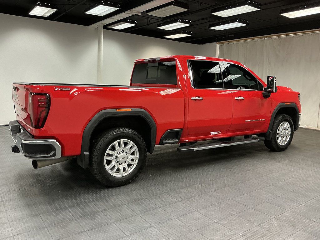 Used 2024 GMC Sierra 2500 SLT w/ SLT Premium Package AWD/4WD image 6