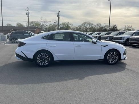 New 2026 Hyundai Sonata Limited FWD image 6