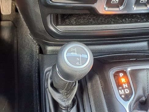 Used 2021 Jeep Wrangler Sport S image 13