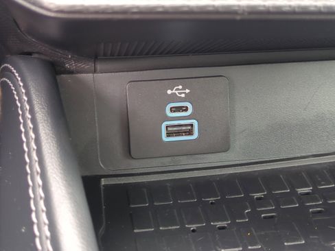 Used 2024 Ford Mustang GT Premium image 22