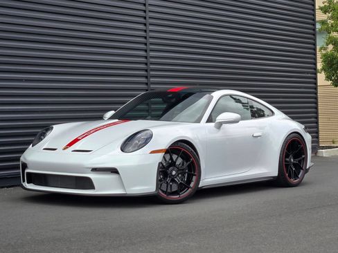 Certified 2022 Porsche 911 GT3 RWD image 2