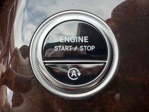 Certified 2022 Mercedes-Benz S 580 4MATIC Sedan image 26