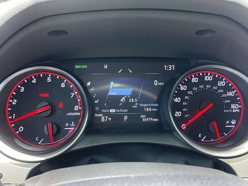 Used 2022 Toyota Camry XSE w/ Navigation Package FWD image 20