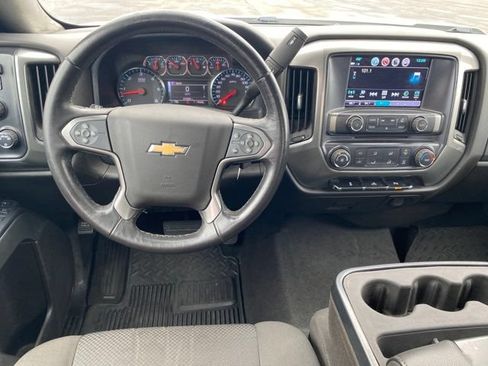Certified 2019 Chevrolet Silverado 1500 LD LT AWD/4WD image 8