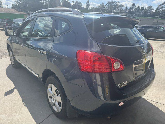 Used 2014 Nissan Rogue S w/ Convenience Package AWD/4WD image 5