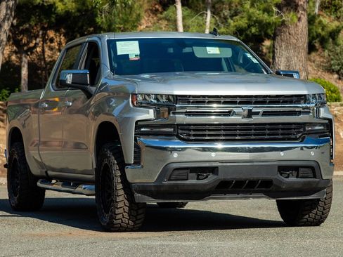 Used 2020 Chevrolet Silverado 1500 LT w/ All-Star Edition image 8
