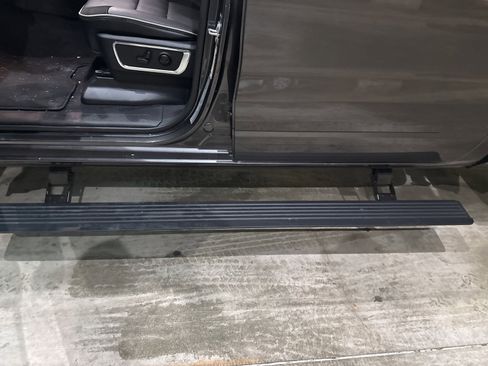 Used 2026 RAM 1500 Laramie w/ Laramie Southwest Edition image 7