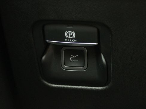 New 2026 Jeep Cherokee Limited AWD/4WD image 33