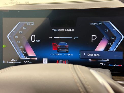 Certified 2025 BMW X5 xDrive40i AWD/4WD image 19