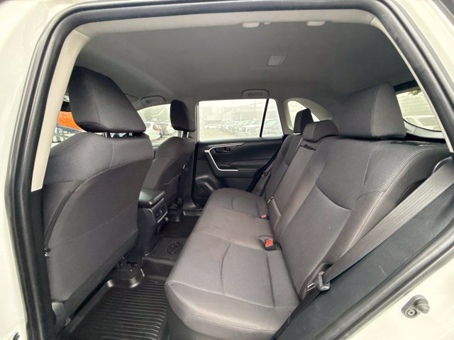 Used 2025 Toyota RAV4 LE AWD/4WD image 13